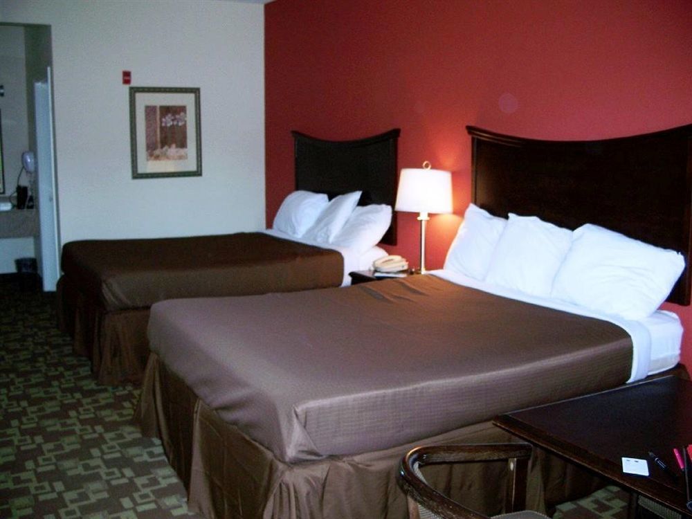 Americas Best Value Inn Byhalia Extérieur photo